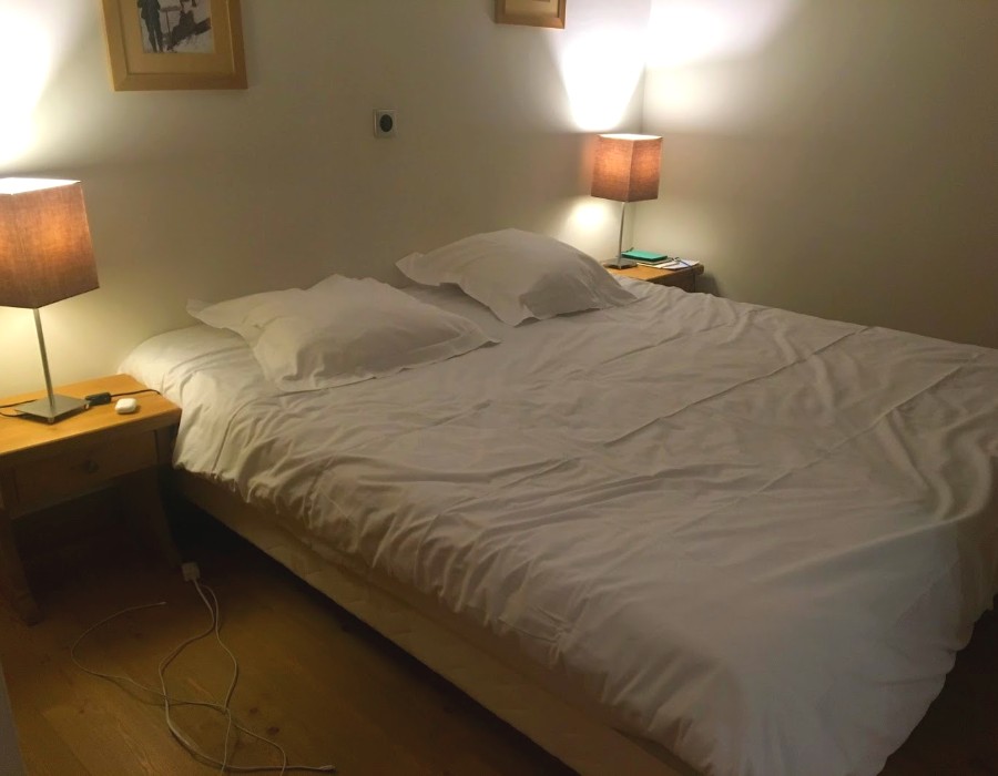 Bedroom 2 : Parents Suite with bathroom